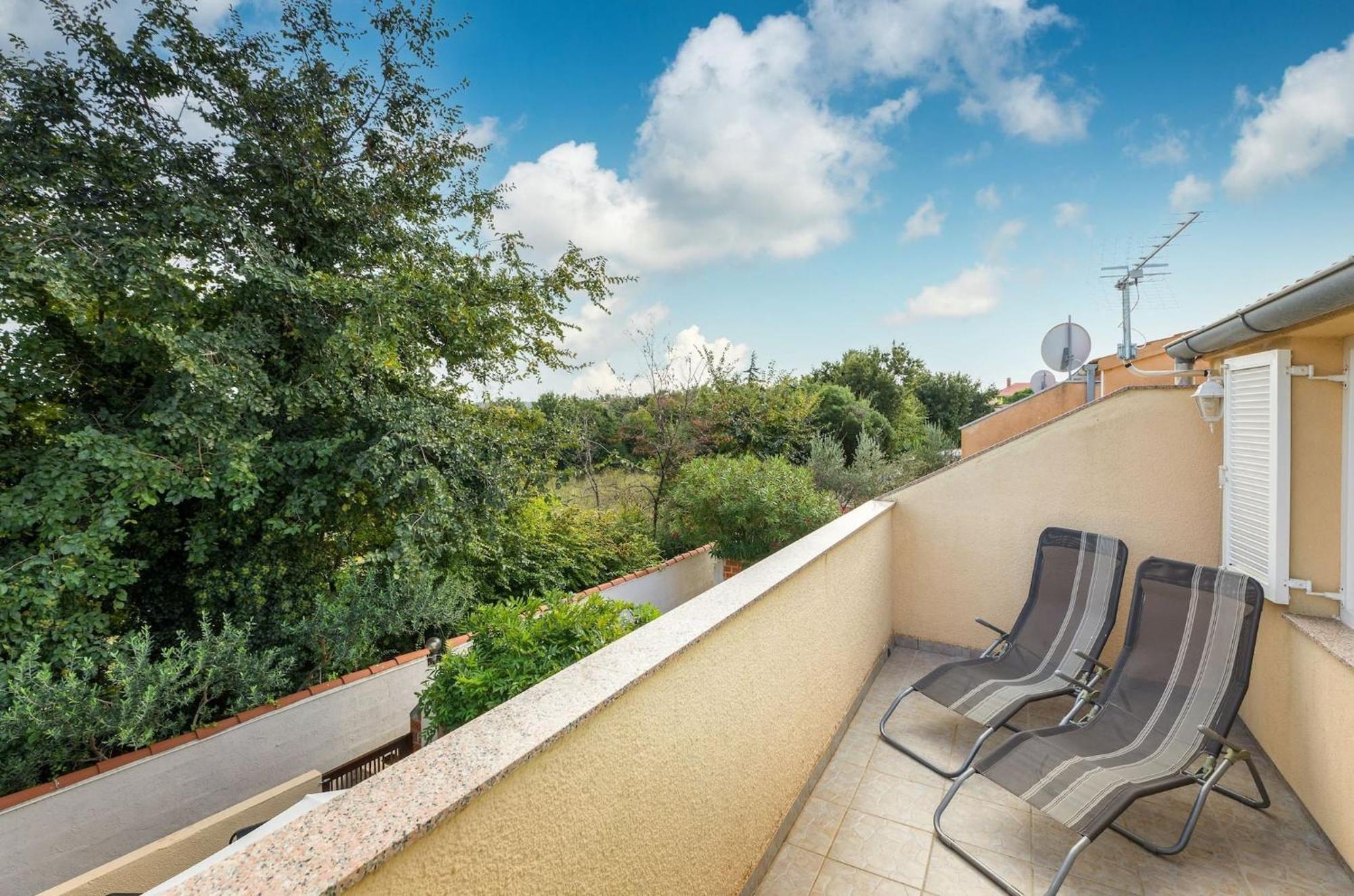 Apartment Buneta With Relaxing Outdoor Area Ližnjan Zewnętrze zdjęcie